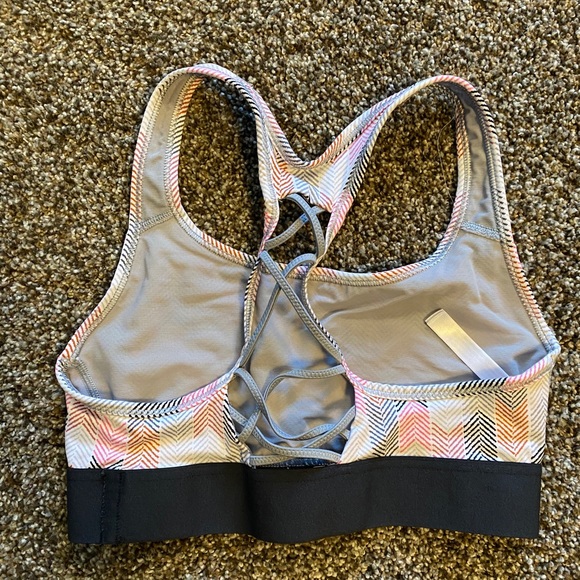 Victoria’s Secret Sports Bra - Picture 3 of 3